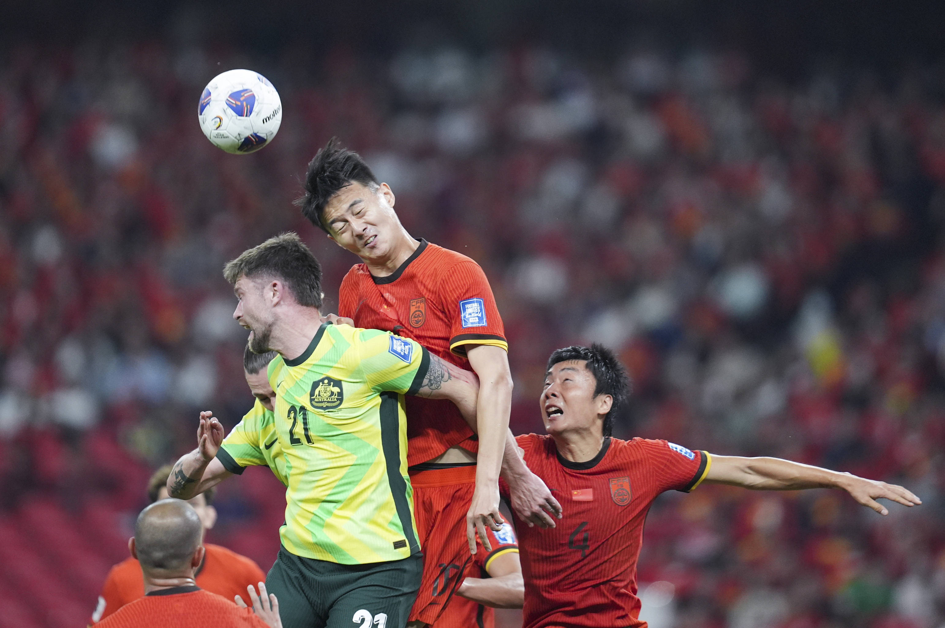 赛前体能课后，上海申花官宣签约备战NBA季后赛，引发热议，球探报告显示潜力