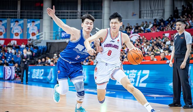 CBA季后赛今夜再迎强敌，广州队强势反弹，主帅态度：态度坚定，控场能力受关注